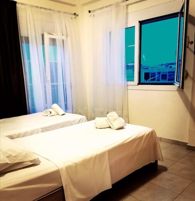 Apartment With 3 Rooms Just 1 Min From The Beach And Free Public Parking Peraía Eksteriør billede
